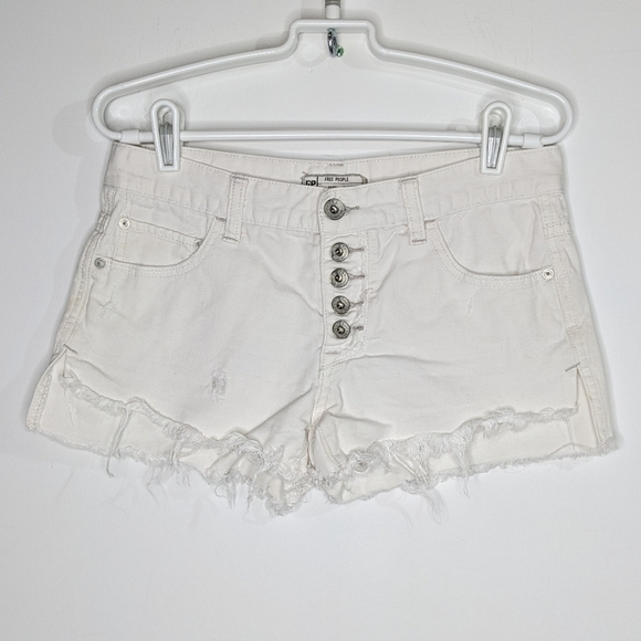 Free People Pants - ✨3/$15 Free People white cotton denim shorts 24